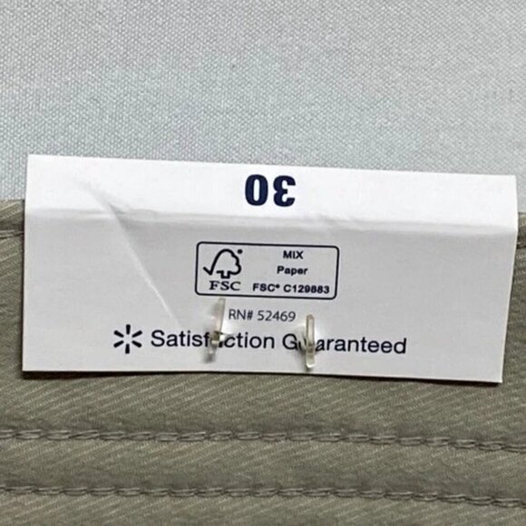 George Performance Cargo Shorts Men's 30" Khaki Knee Length Easy Care UPF 30 NWT - Picture 9 of 13